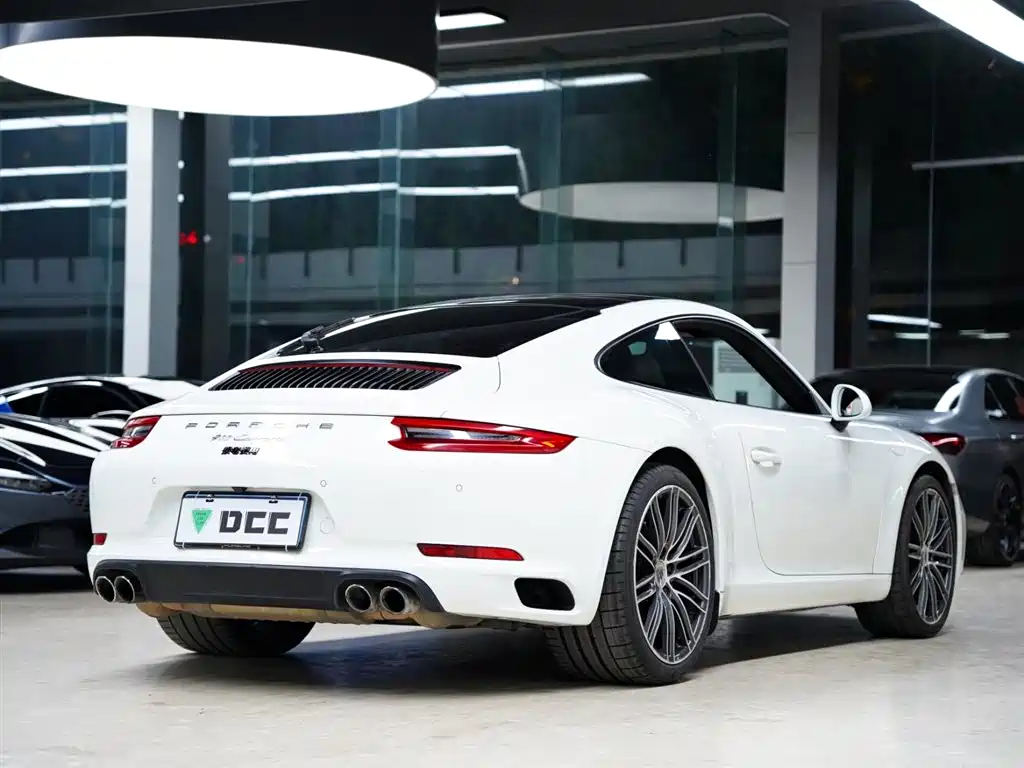 Porsche 911 2016 Carrera 3.0T фото 7