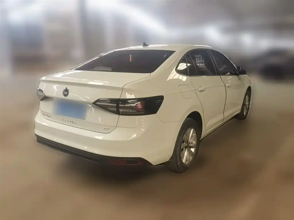 Volkswagen Lavida 2023 New Sharp 1.5L Auto Premium Edition фото 12