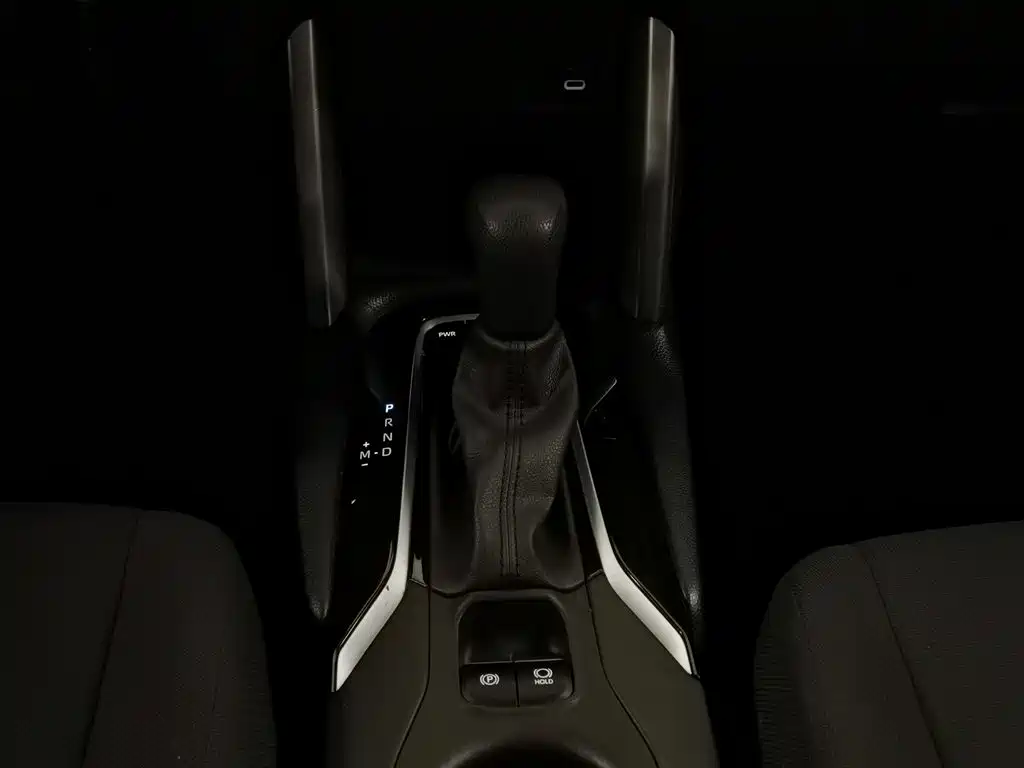 Photo 13 - Toyota Frontlander