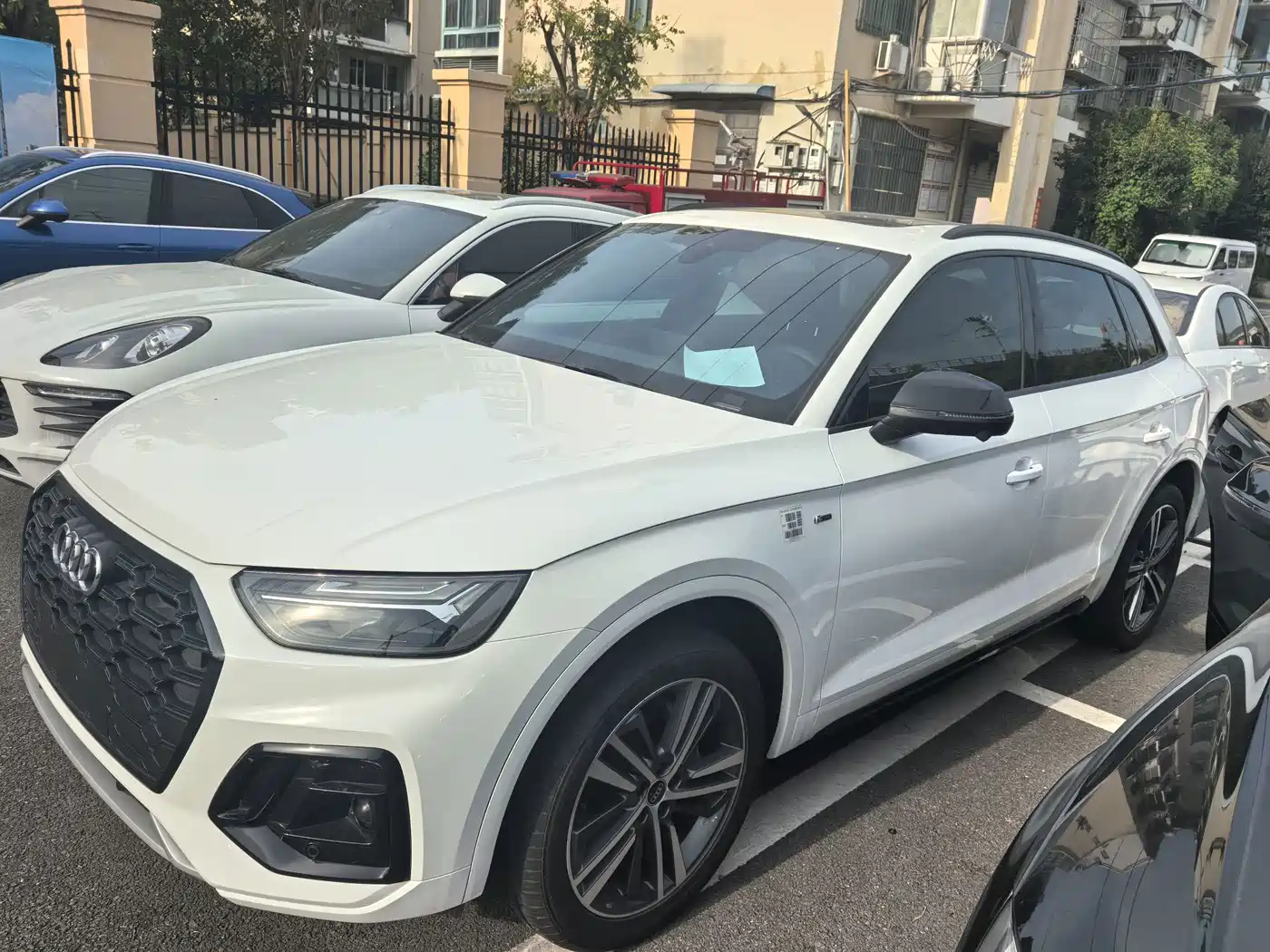 Фото 5 - Audi Q5L