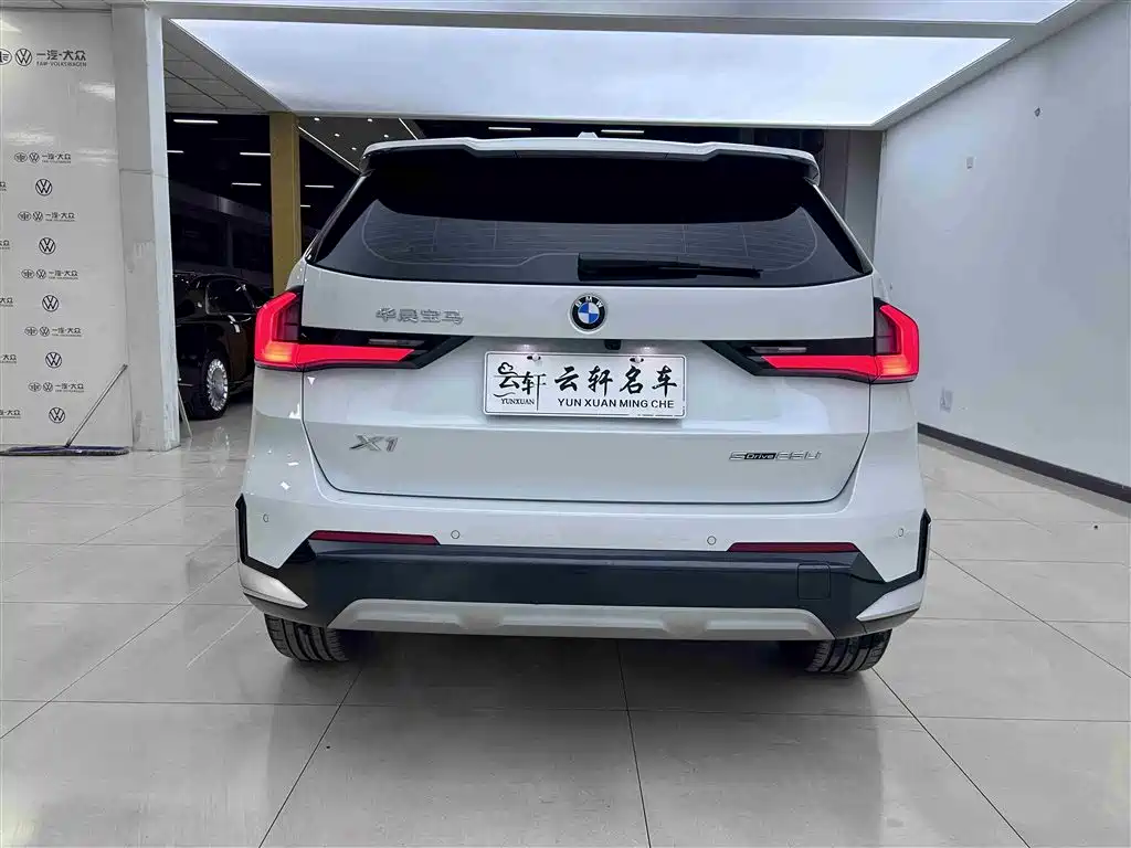 BMW X1 2023 sDrive25Li X Design Package фото 7