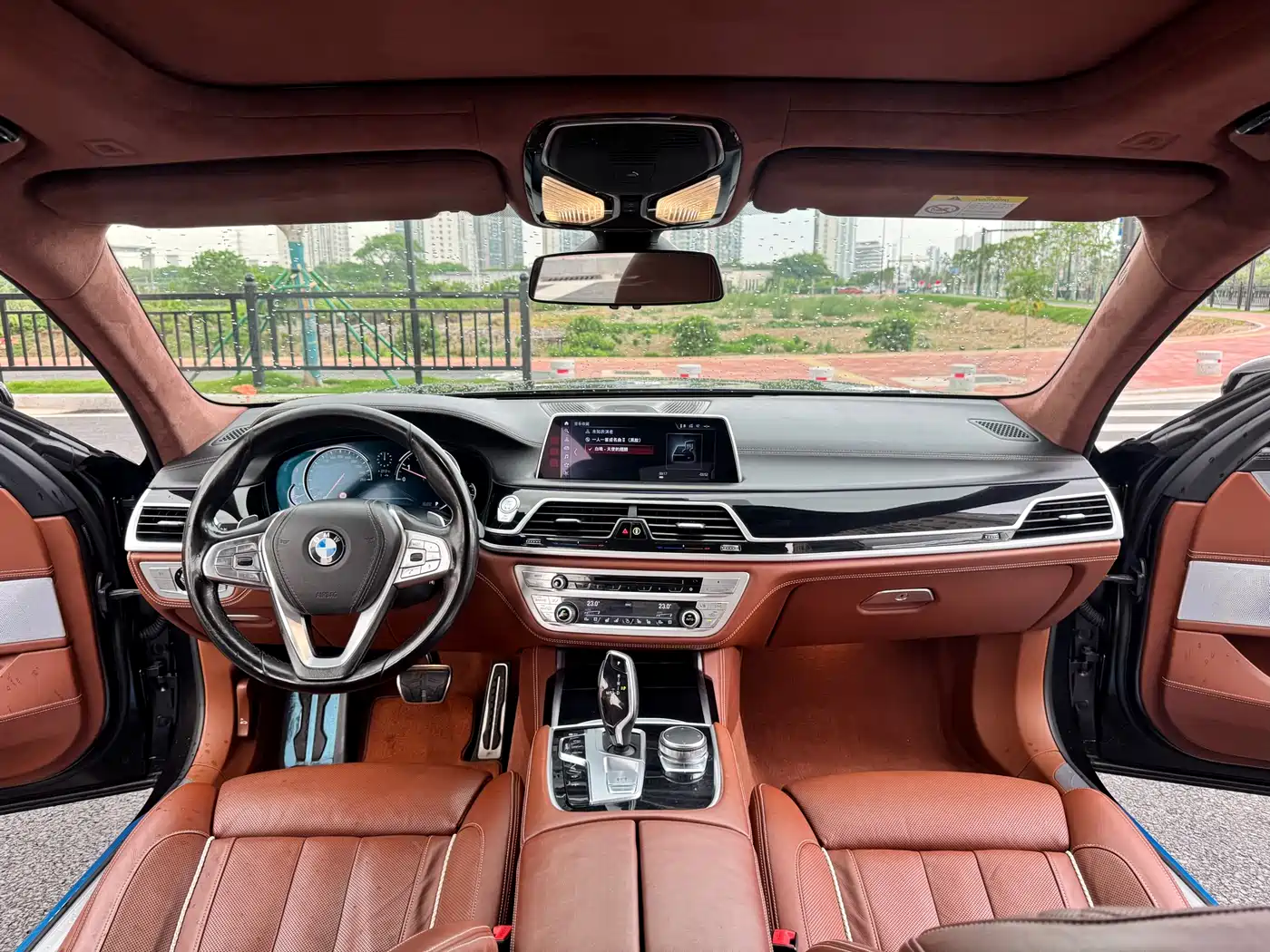 BMW 7 Series 2018 740Li xDrive Premium Type M Sport Package фото 9