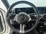 صورة 10 - Mercedes-Benz A-Class