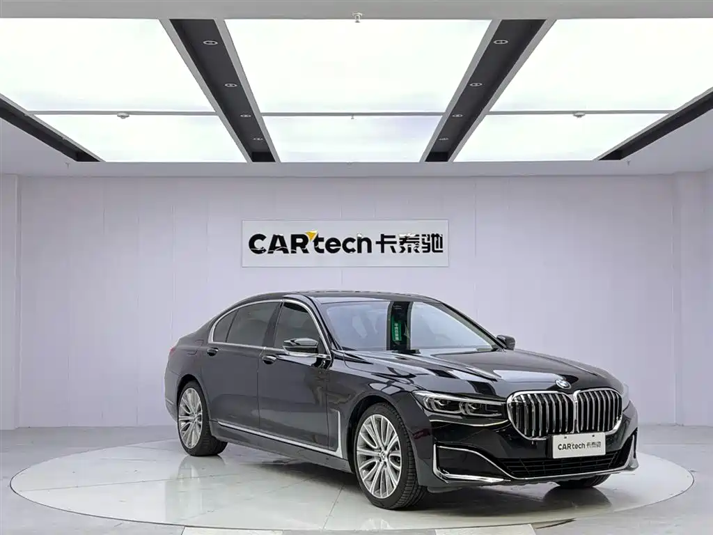 BMW 7 Series 2019 740Li Leading Luxury Package фото 7