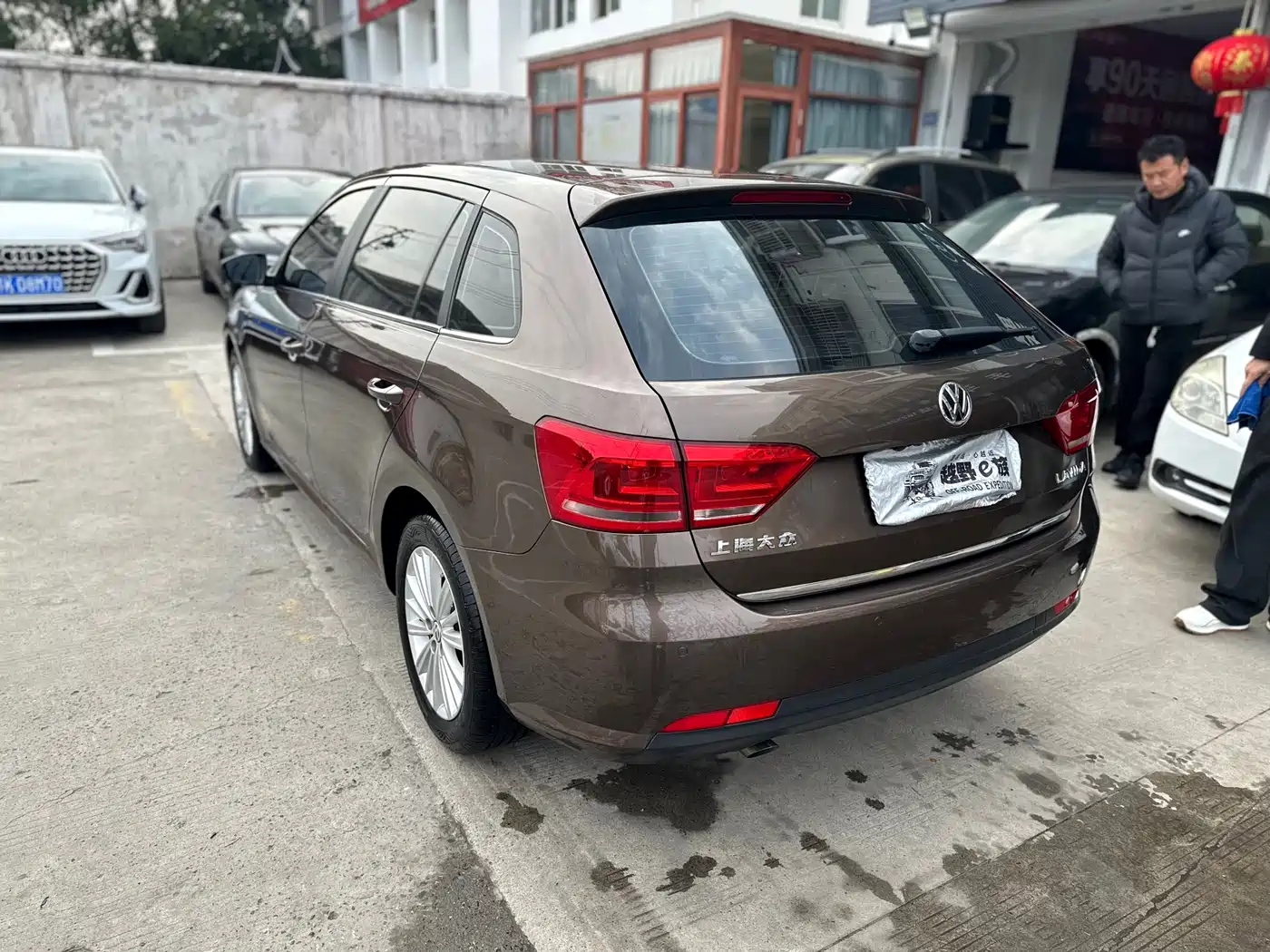 Volkswagen Lavida Tour 2013 1.6L Automatic Comfort фото 6