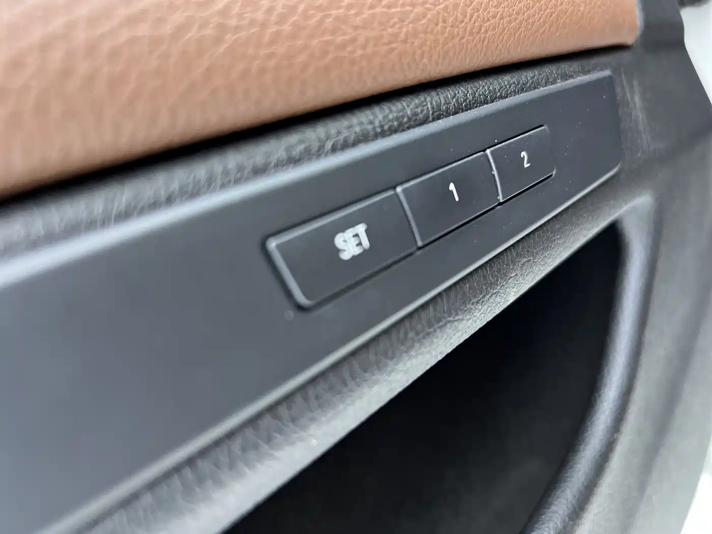 BMW 5 Series 2017 520Li Classic Edition фото 4