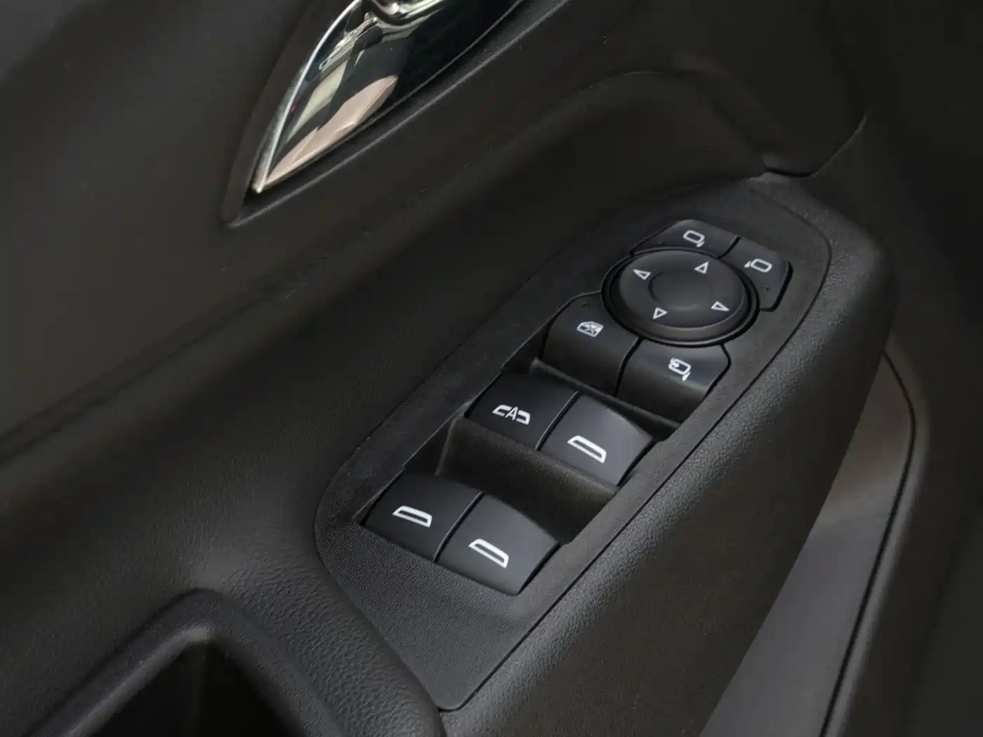 Chevrolet Equinox 2019 Redline 550T Auto 4WD Tuojie RS Edition (China VI) фото 14