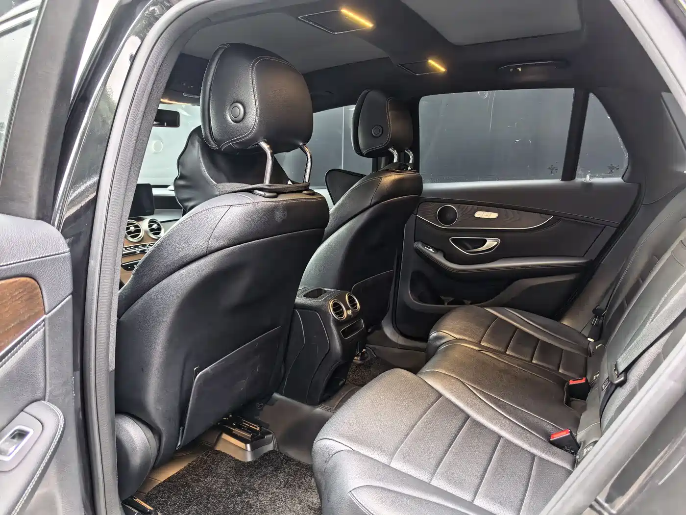 Mercedes-Benz GLC 2020 GLC 260 L 4MATIC Luxury фото 6