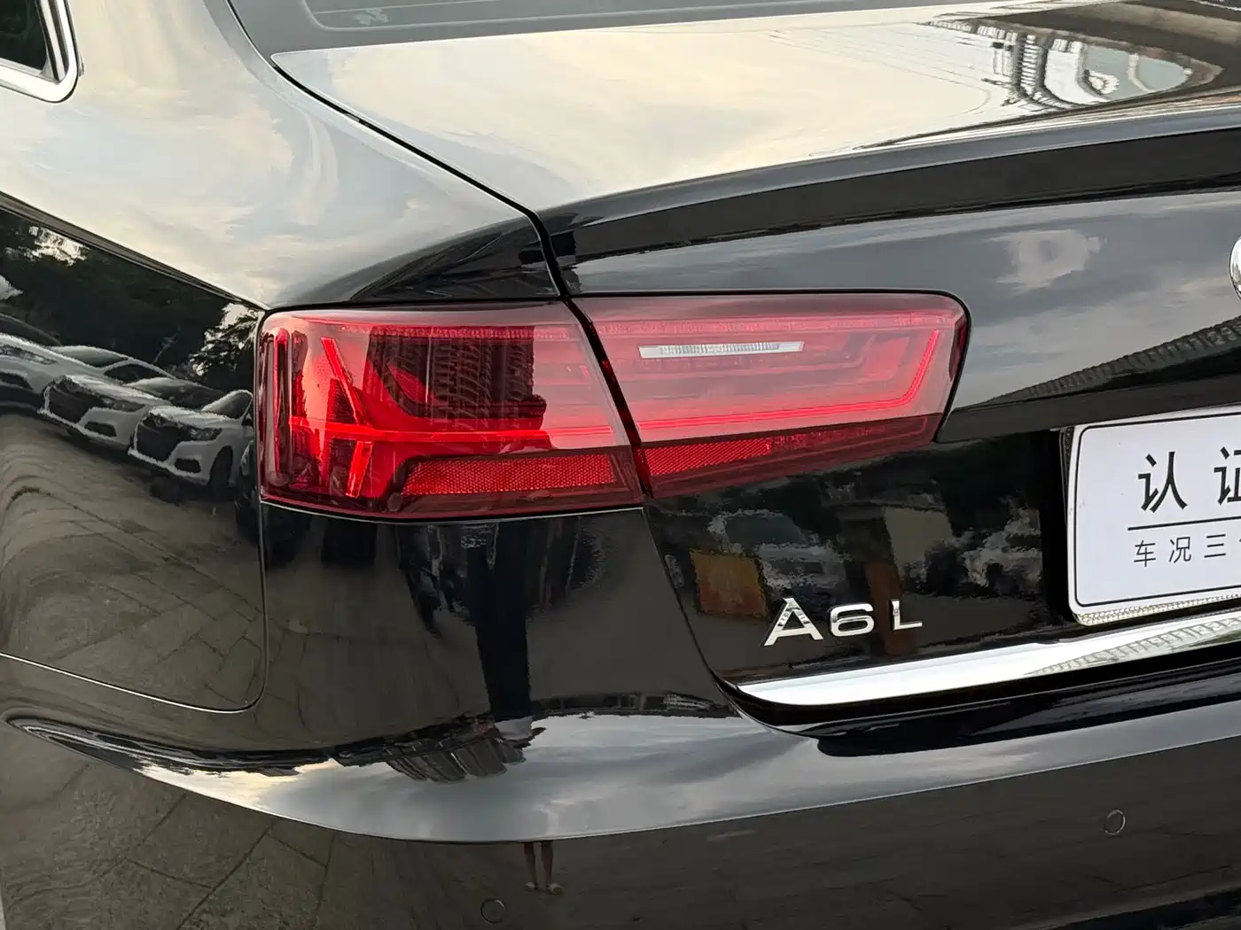 Фото 12 - Audi A6L
