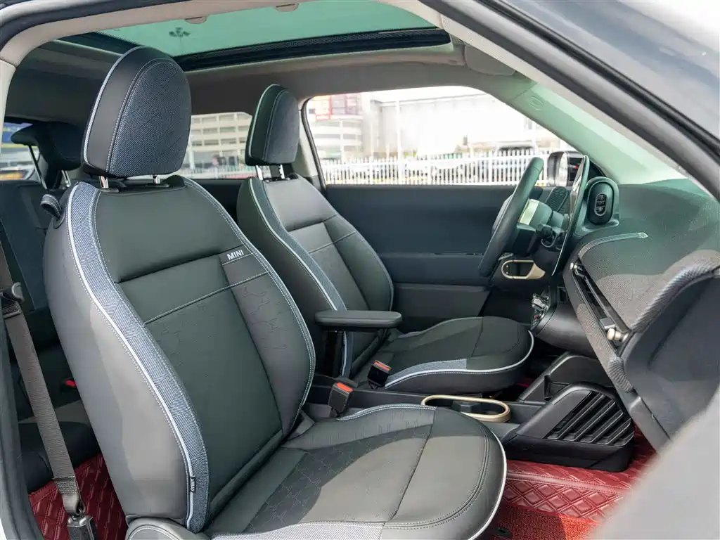 MINI ELECTRIC  COOPER