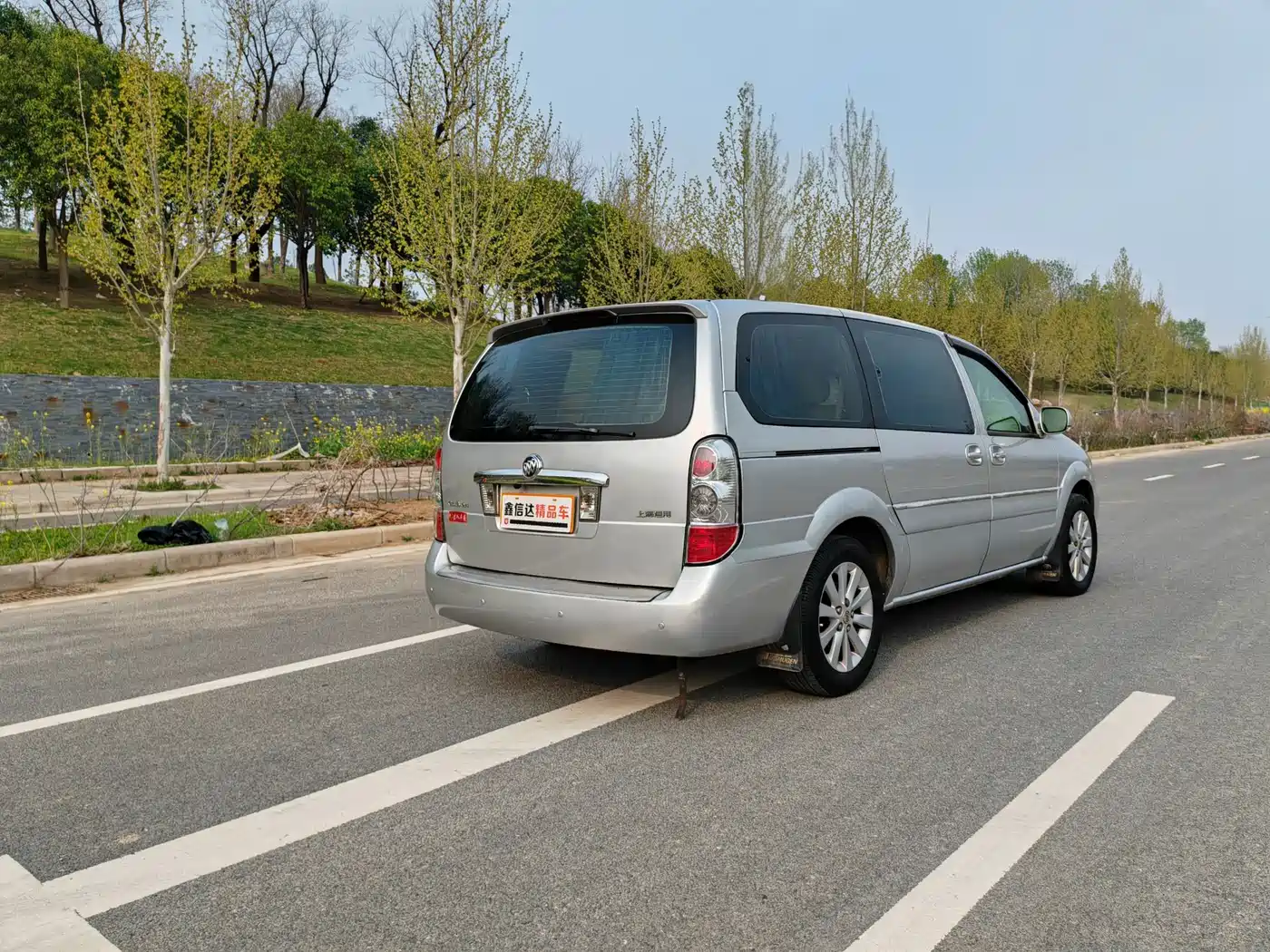Buick GL8 2014 2.4L Classic Edition фото 16