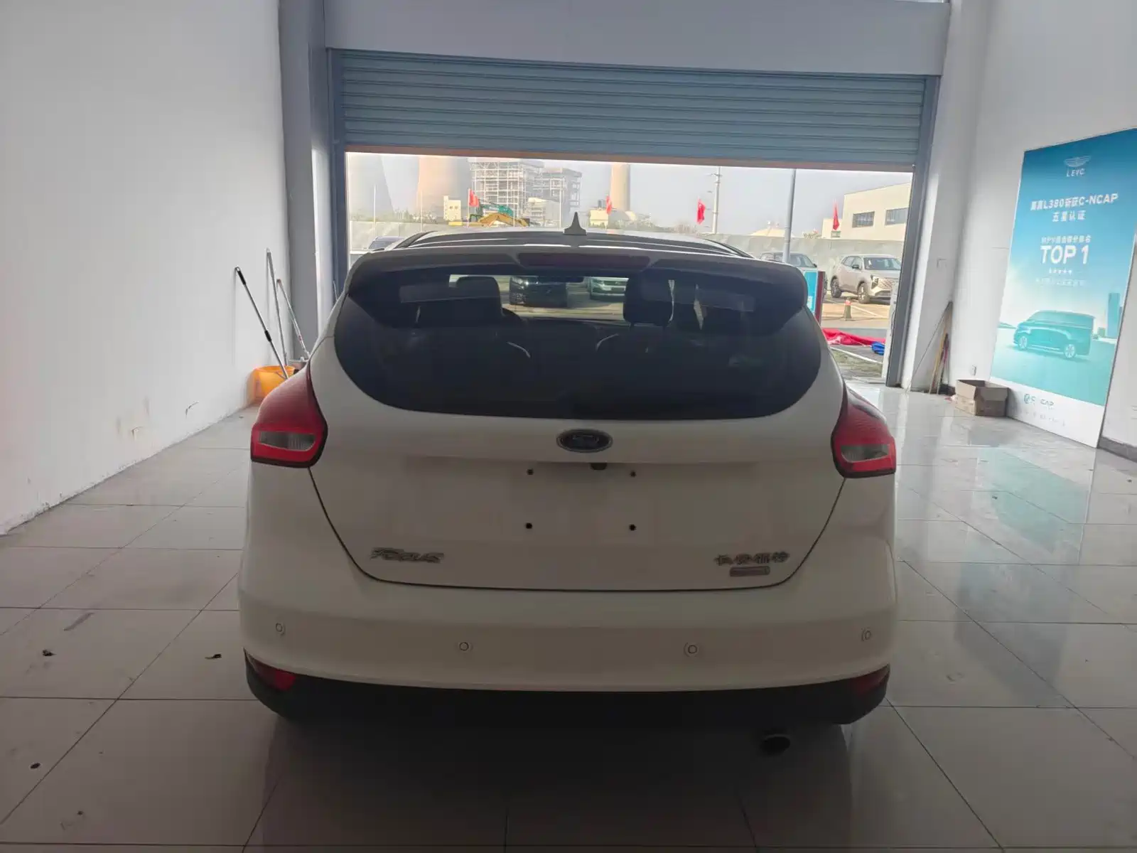 صورة 15 - Ford Focus