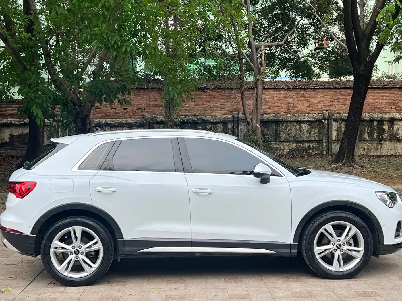 Audi Q3 2022 35 TFSI Fashion Elegance фото 4