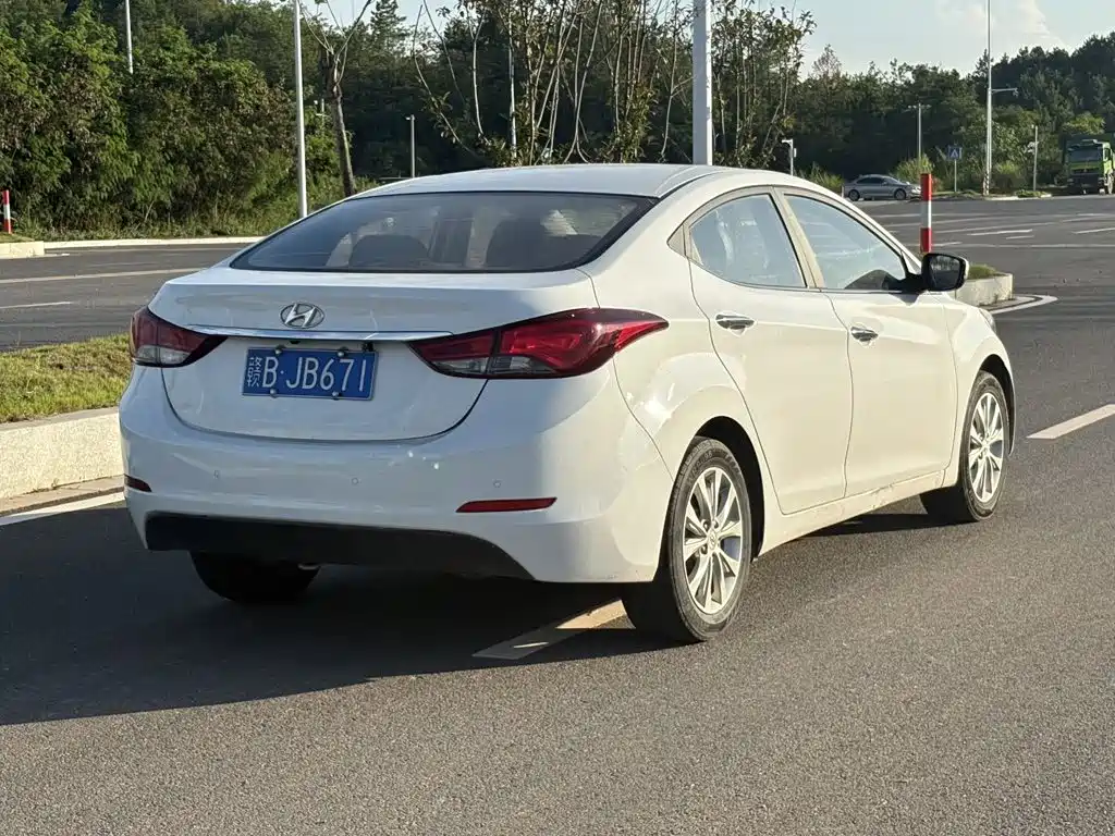 Hyundai Langdong 2017 2016 1.6L Automatic Premium Edition