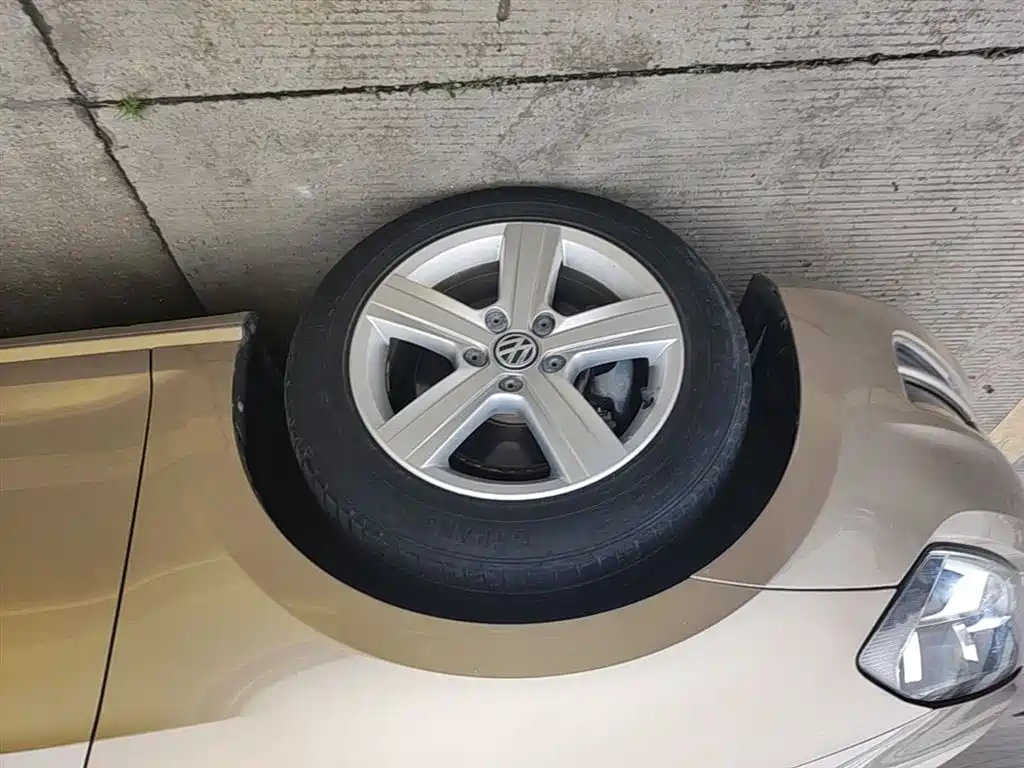 Volkswagen Golf 2016 1.6L Automatic Comfort фото 23