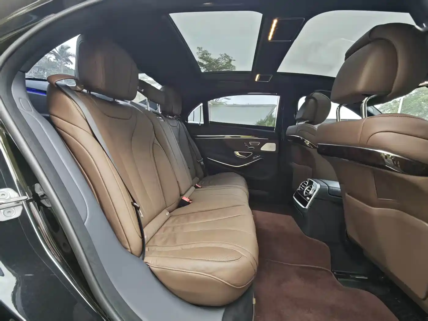 Mercedes-Benz S-Class 2020 S 350 L Premium Edition Collector's Version фото 13