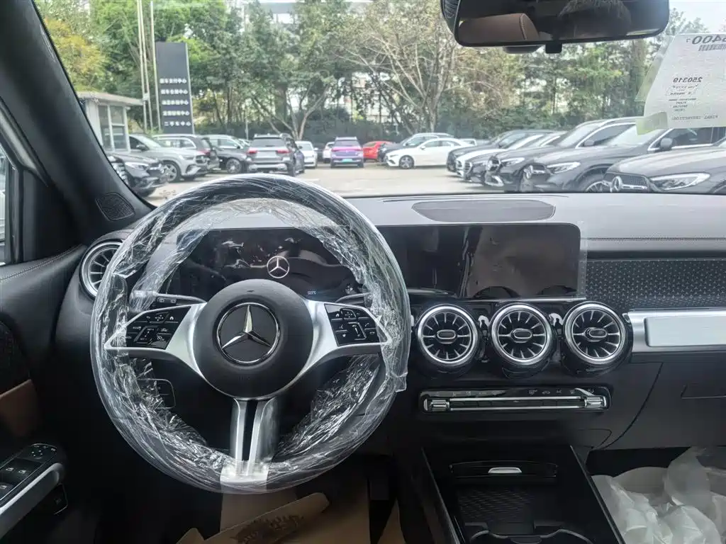 Mercedes-Benz EQB 2025 EQB 260 фото 12