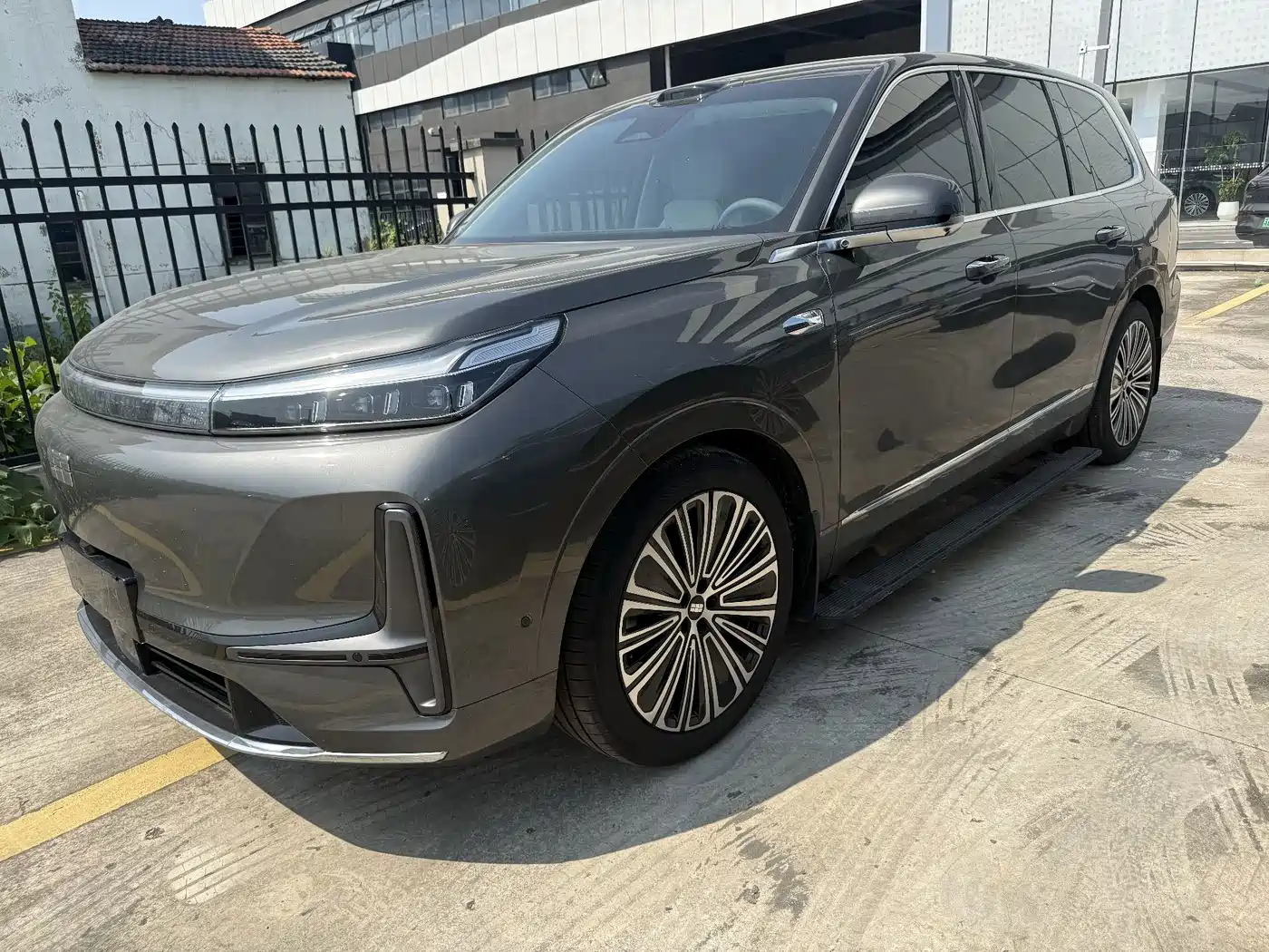 Geely Galaxy Galaxy M9 2025 2025 Base Model
