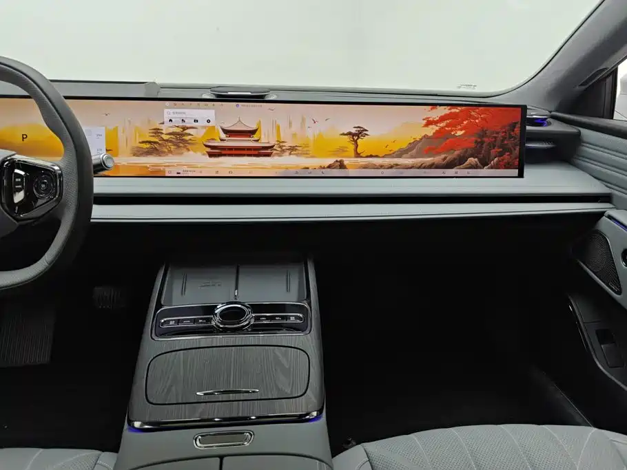 Geely Galaxy Galaxy E8 2025 2025 700km Long Voyage Smart Drive Edition