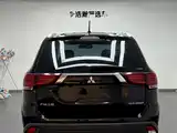 صورة 5 - Mitsubishi Outlander