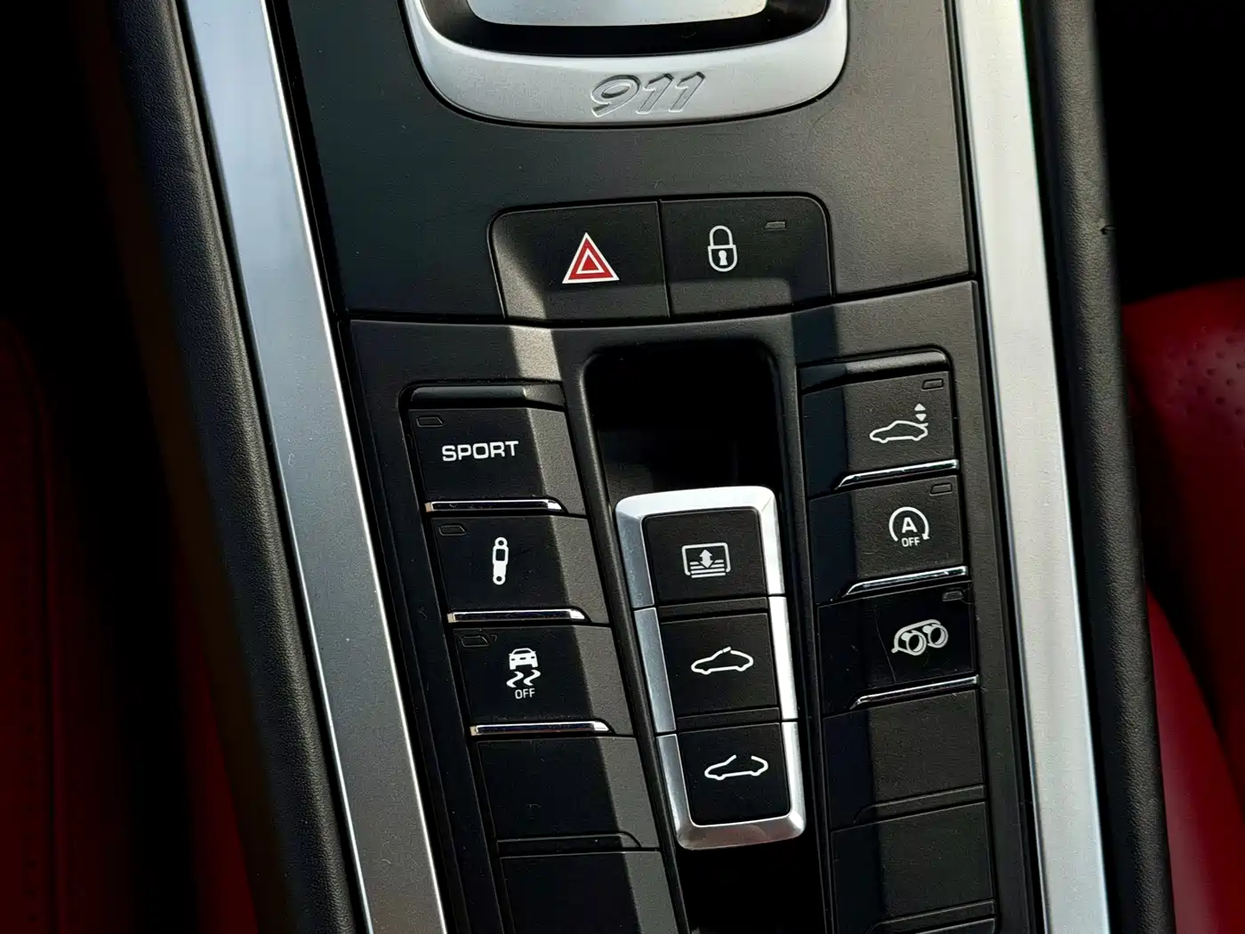 Porsche 911 2016 Carrera 4 3.0T фото 12