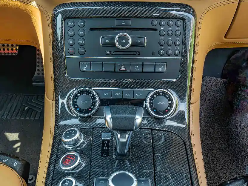 Mercedes-Benz SLS AMG 2013 2011 SLS AMG