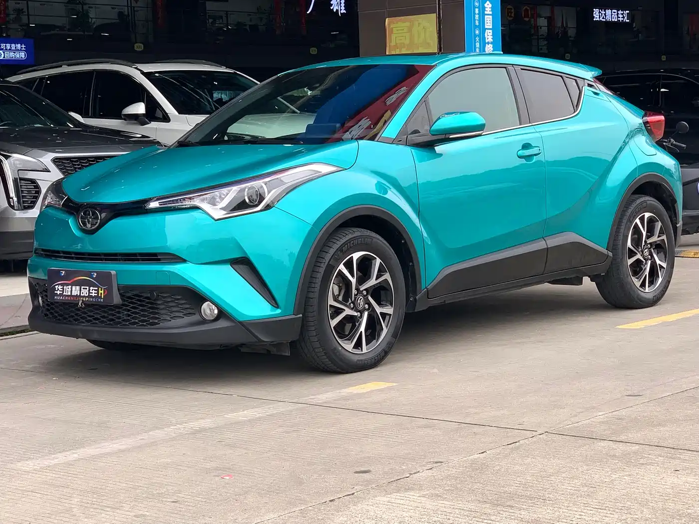 Toyota C-HR 2020 Model 2.0L Leading