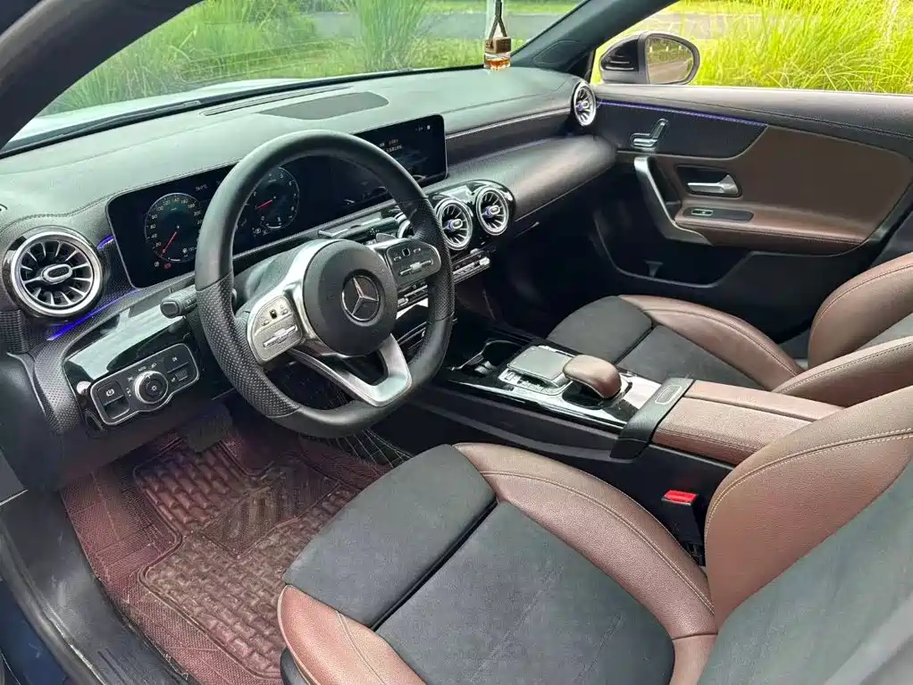 Mercedes-Benz A-Class 2019 2020 A 200 L Sport Sedan