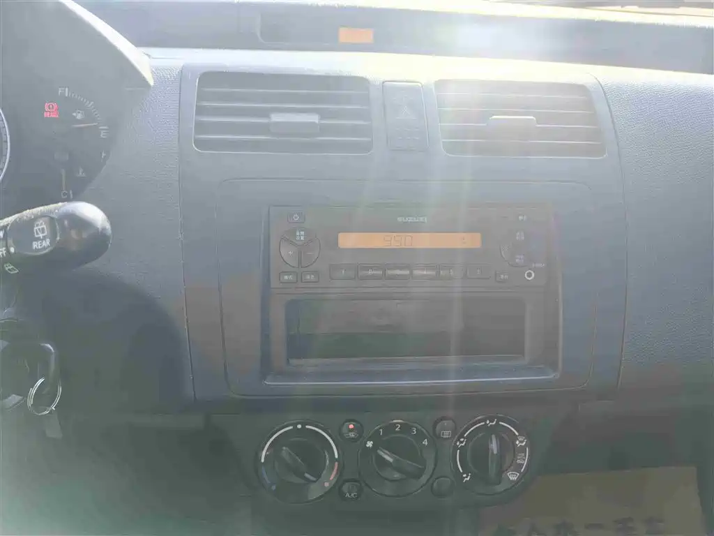 Suzuki Swift 2010 2009 1.3L Automatic Value Edition