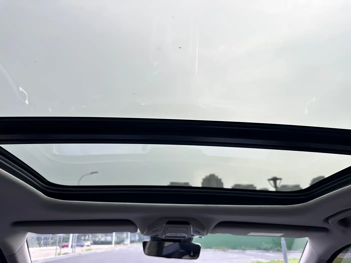 GEELY AUTOMOBILE XINGRUI