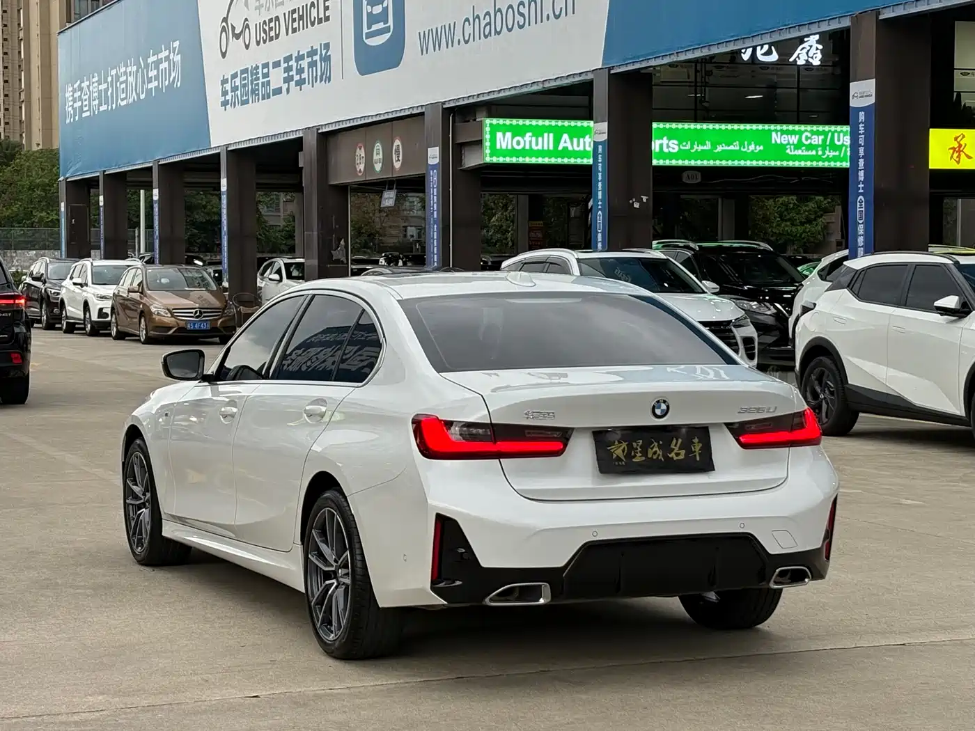 BMW 3-SERIES