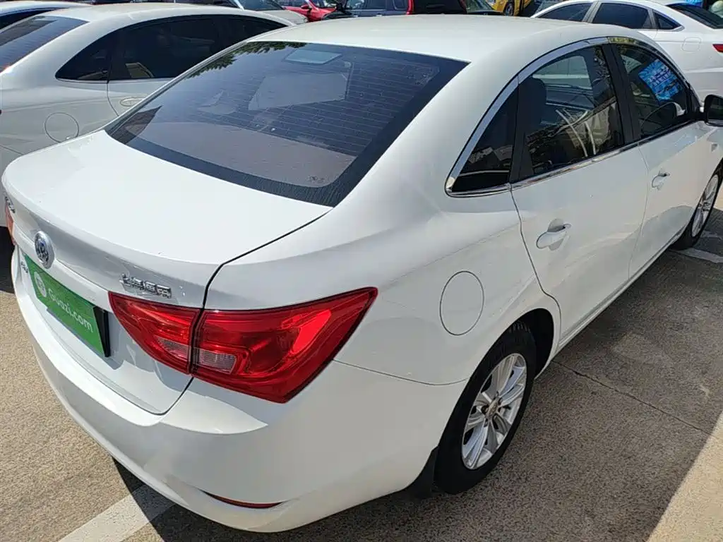 Buick Excelle 2015 15N Automatic Progressive фото 7