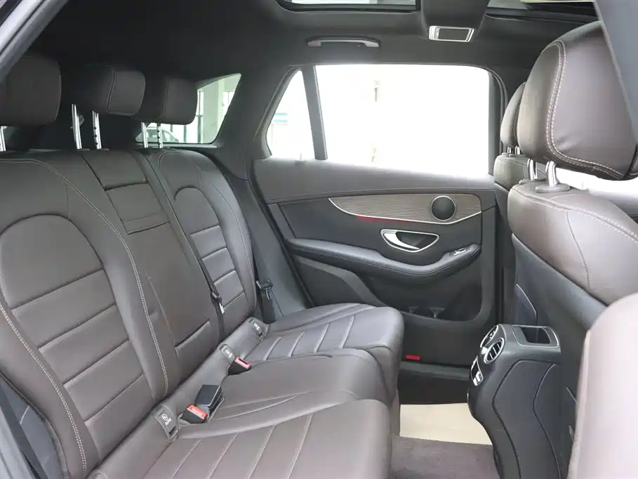 Mercedes-Benz GLC 2022 Facelift GLC 300 L 4MATIC Dynamic Collector's Edition фото 17