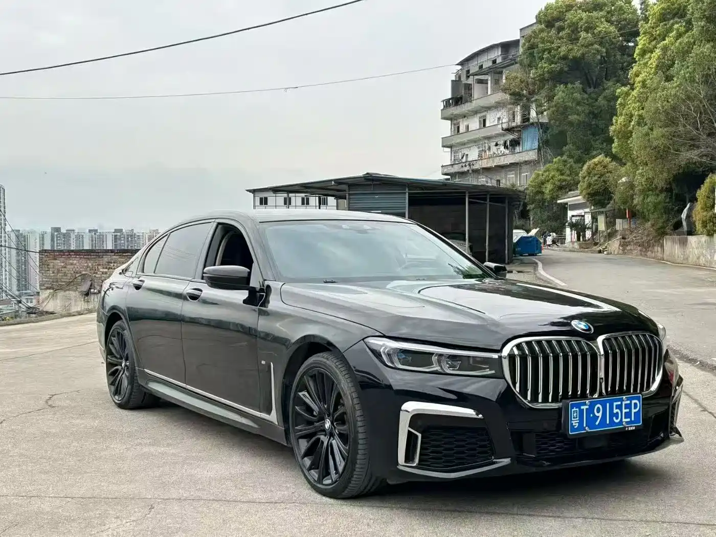 BMW 7 Series 2018 740Li Leading Type Excellence Package фото 3