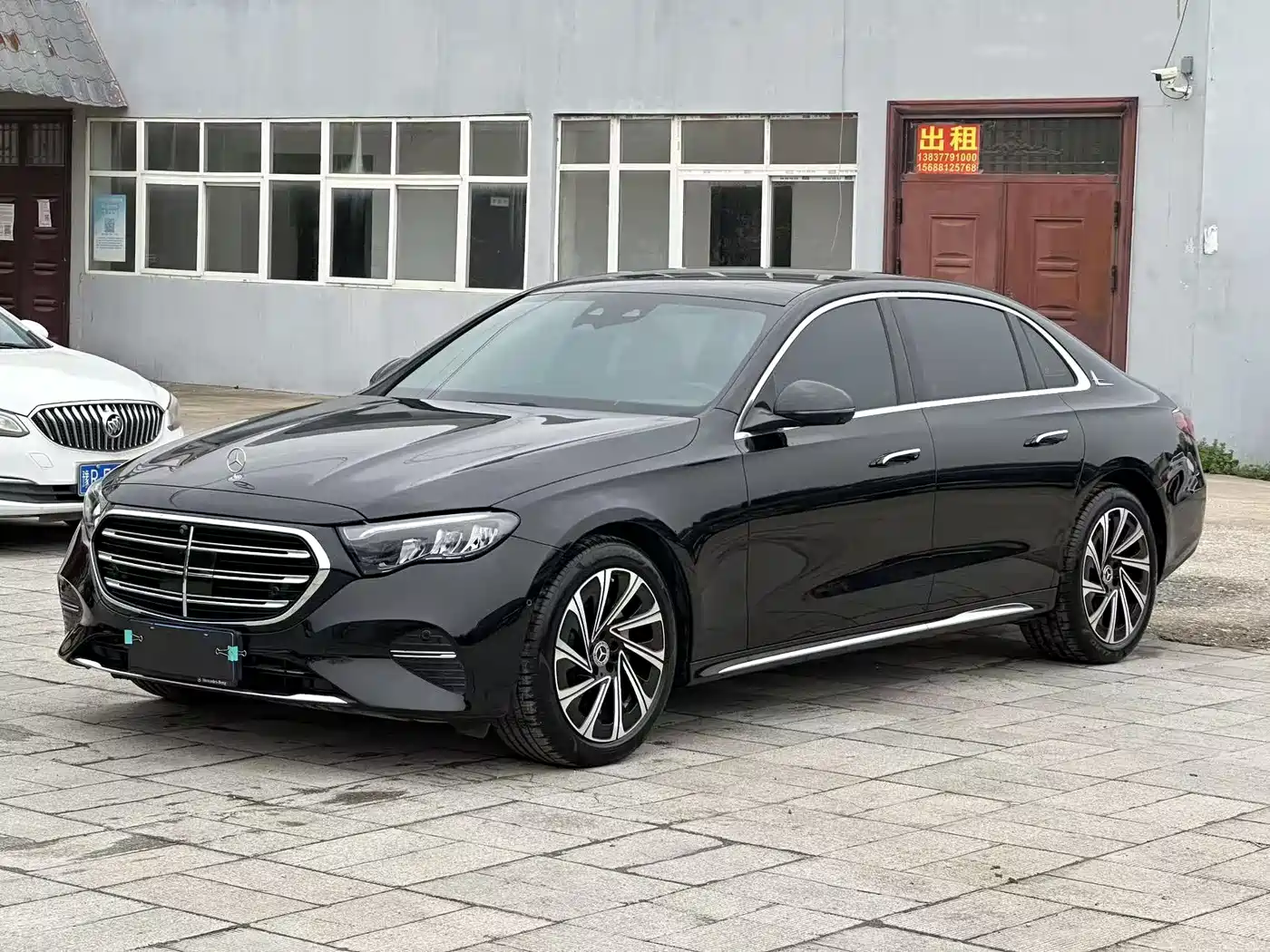 Mercedes-Benz E-Class 2025 E 300 L Luxury