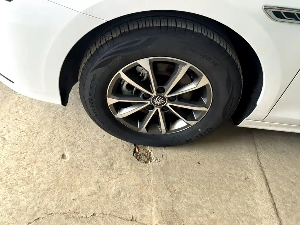Фото 23 - BYD Qin PLUS