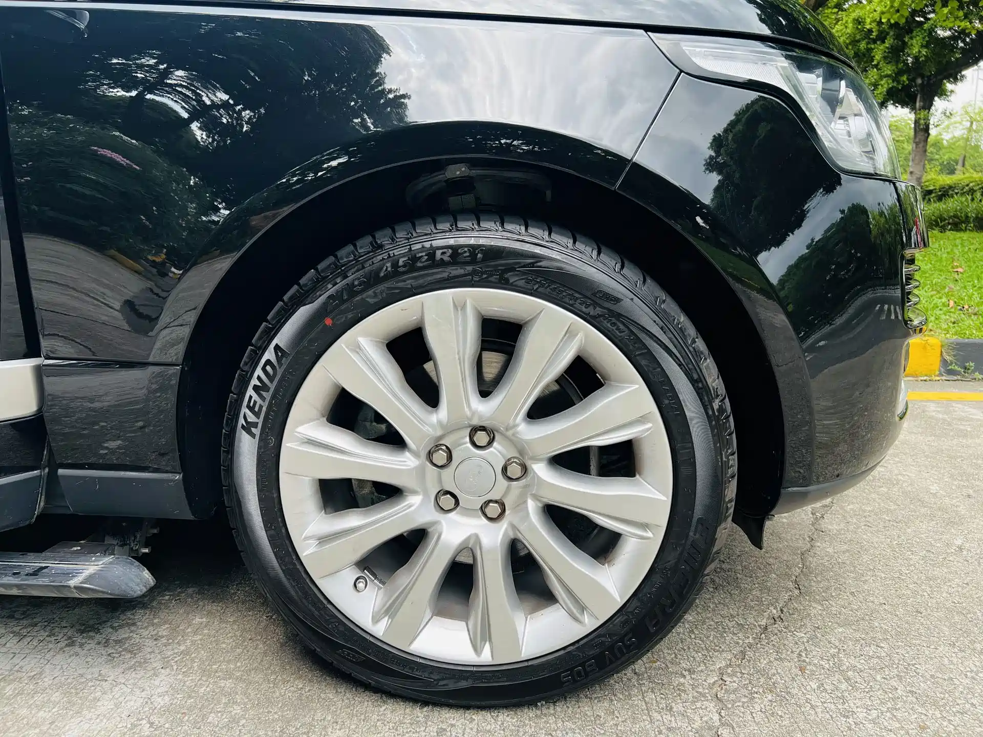 Фото 24 - Land Rover Range Rover
