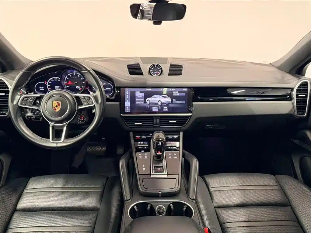 Porsche Cayenne 2019 Cayenne Coupé 3.0T фото 9