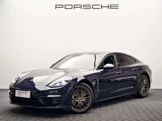  Porsche Panamera New Energy 2022 Panamera 4 E-Hybrid Platinum Edition 2.9T
