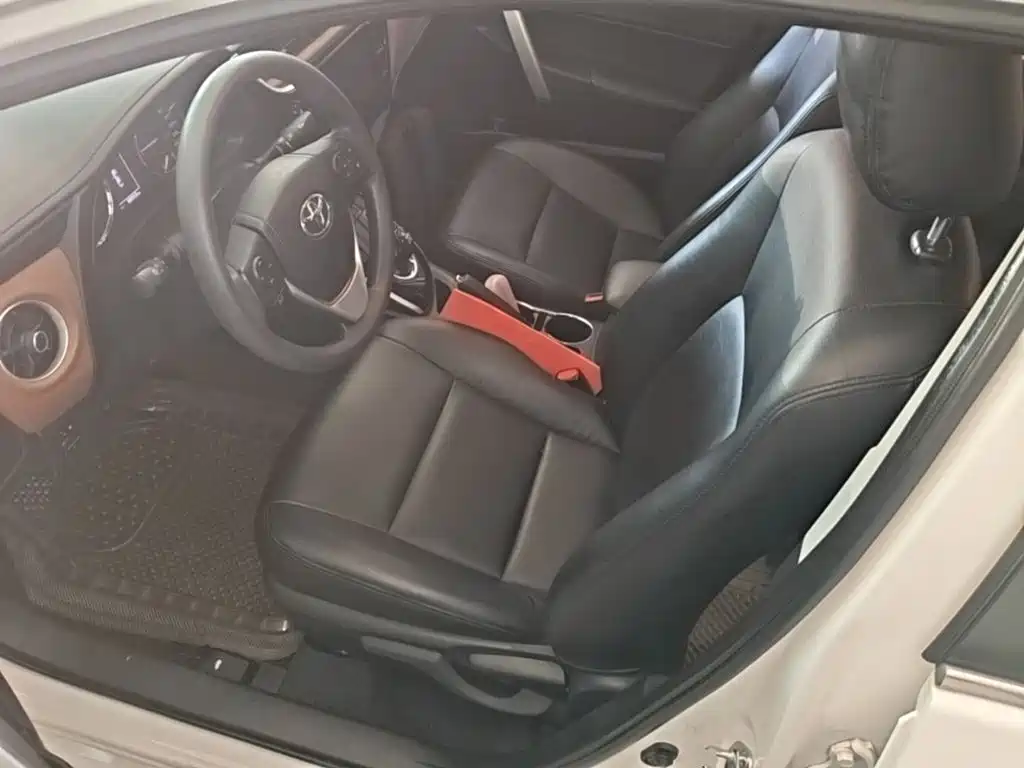 Toyota Corolla Twin Engine E+ 2020 2019 1.8L E-CVT Pioneer Edition