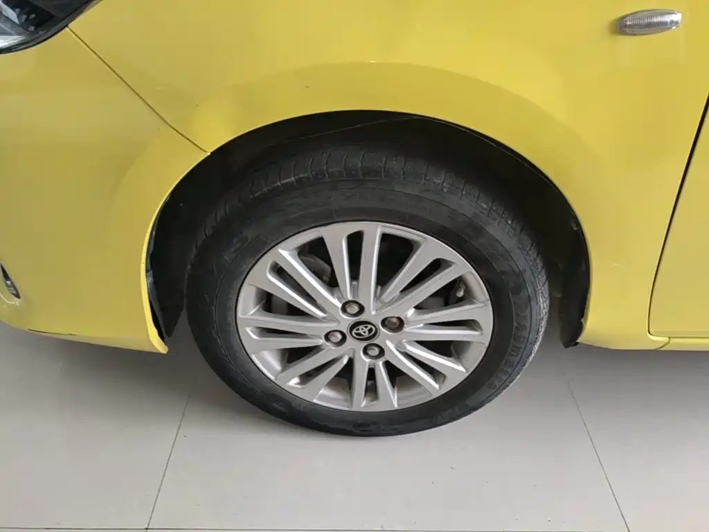 Фото 23 - Toyota Vios FS