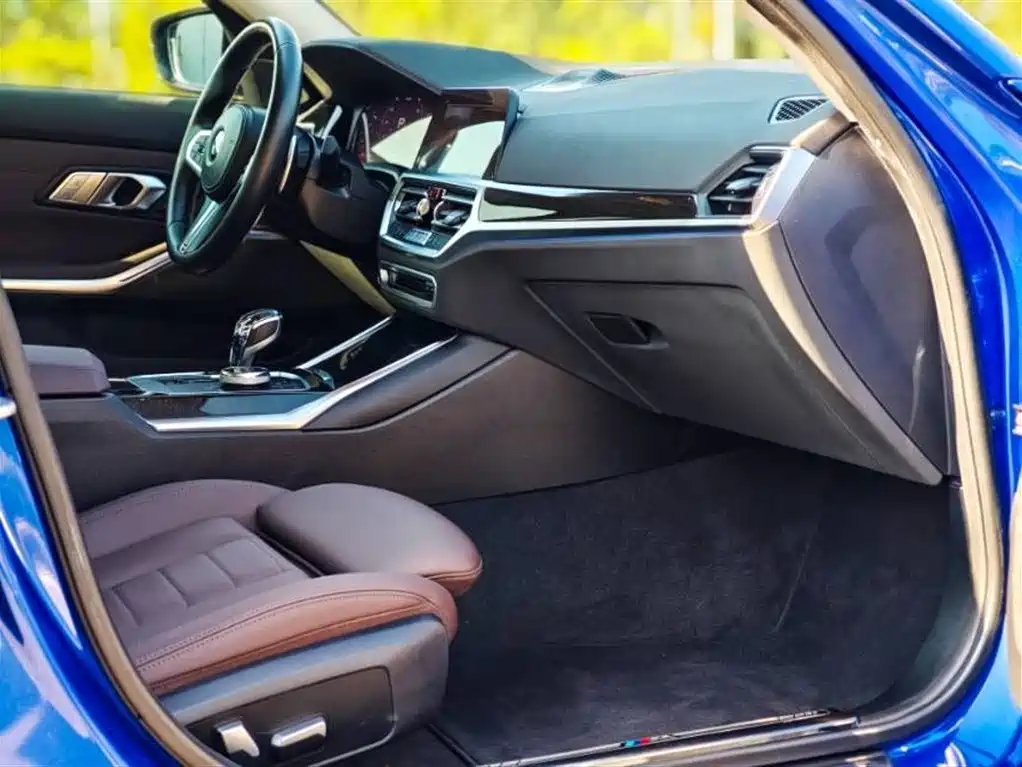 BMW 3 Series 2021 Facelift 325Li M Sport Package фото 19