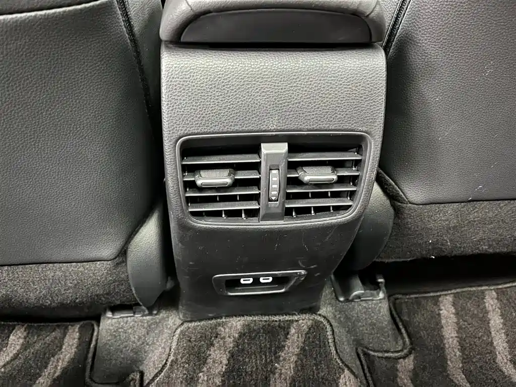 Toyota Corolla Cross 2022 2.0L Flagship Edition фото 15