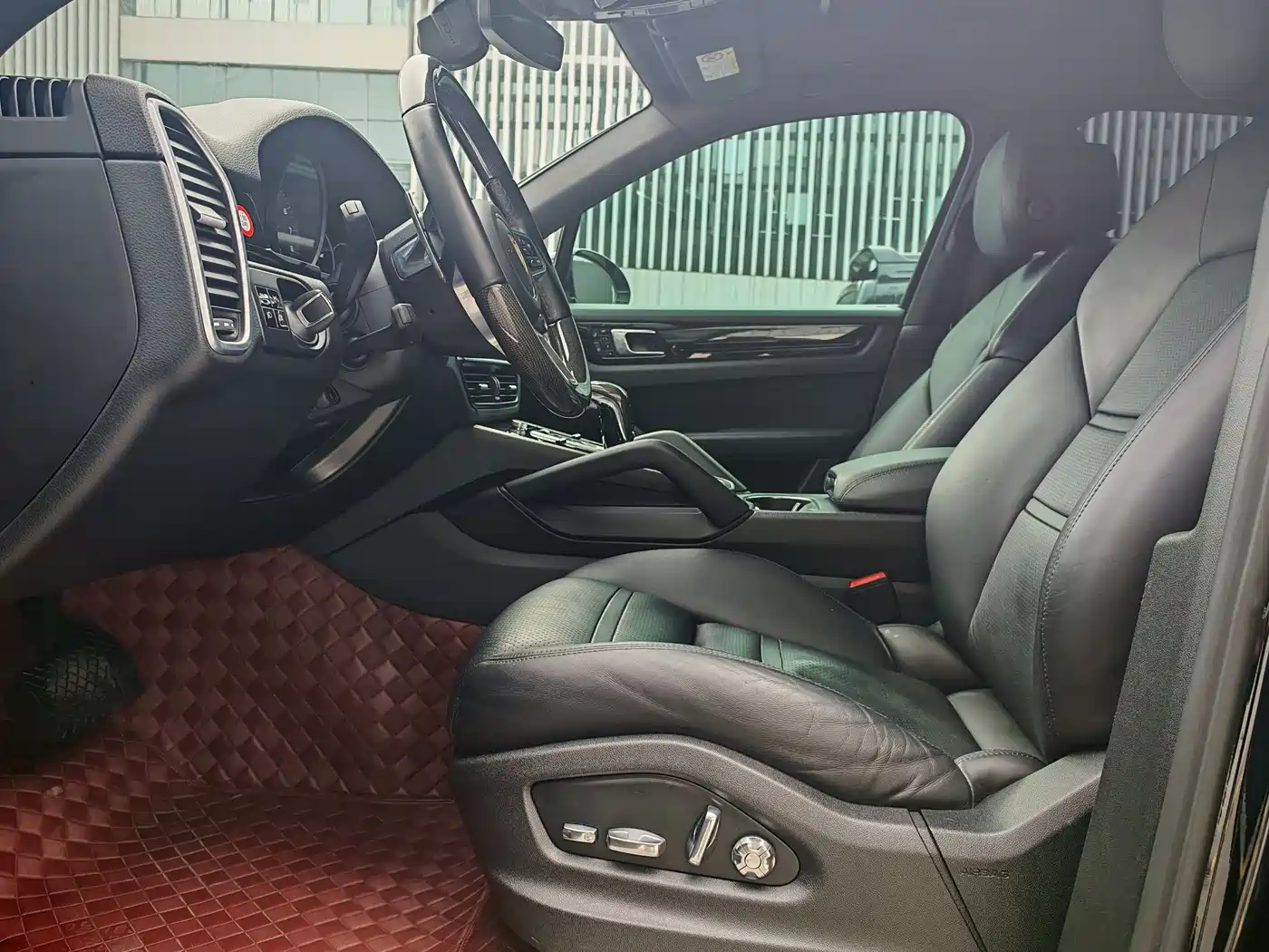 Porsche Cayenne 2019 Cayenne 3.0T фото 10