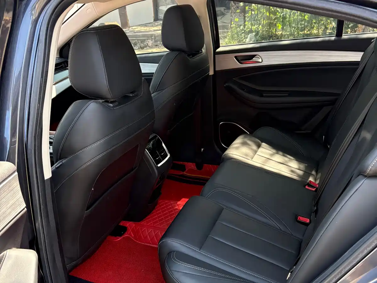 Chery Arrizo 5 PLUS 2021 2021 Little AI 1.5L CVT Enjoy PLUS