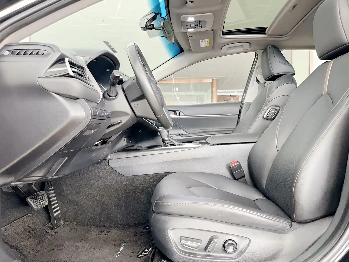 Toyota Camry 2022 2.0GVP Leading Edition фото 9