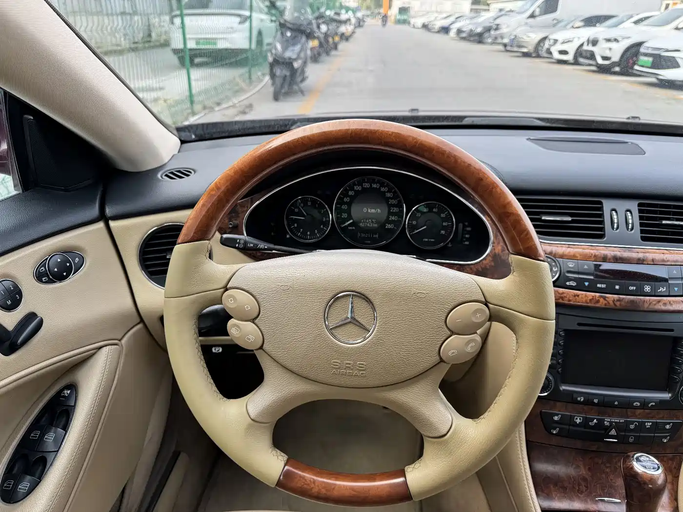 Mercedes-Benz CLS 2007 CLS 350 фото 11