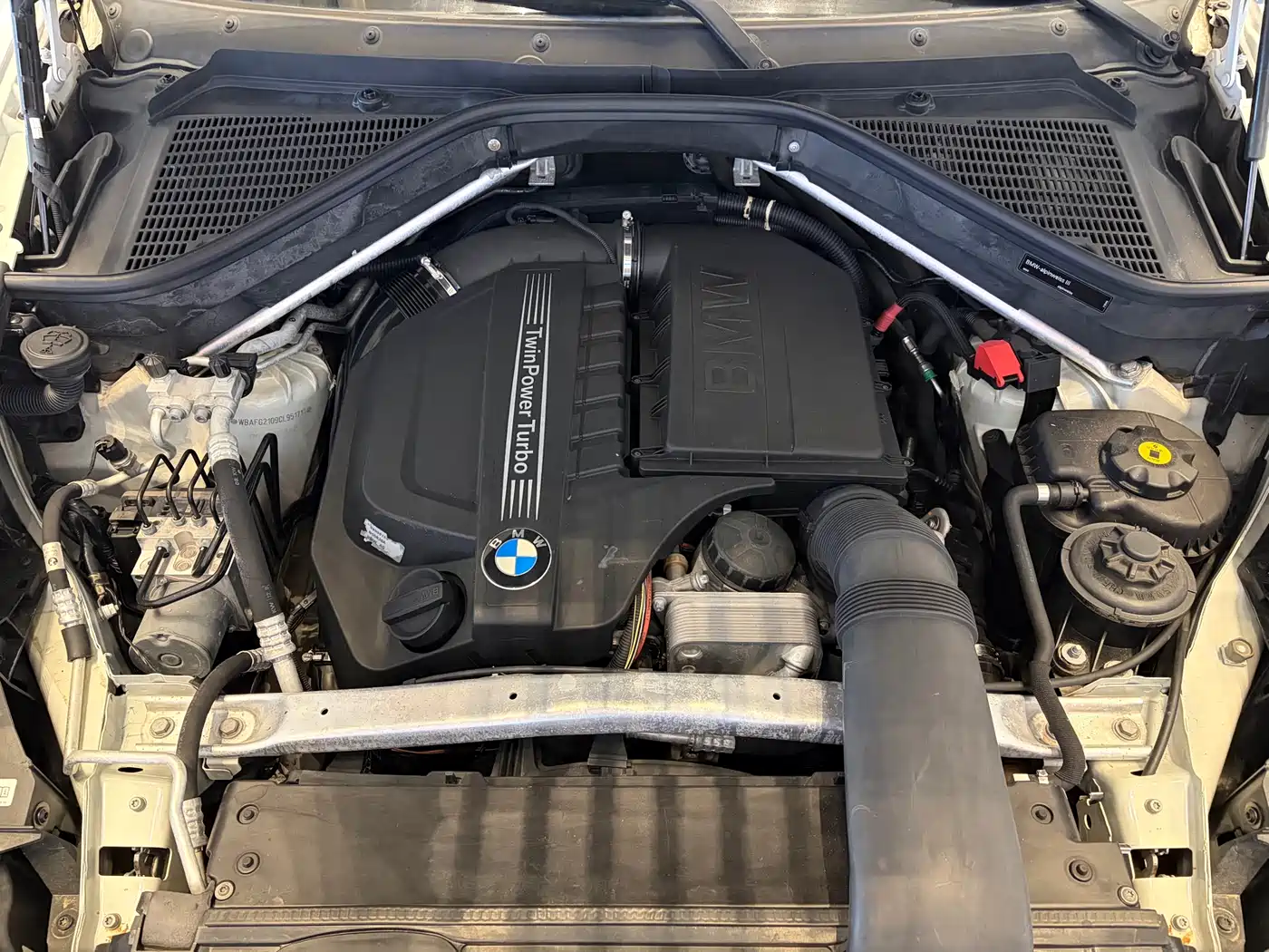 BMW X6 2012 xDrive35i фото 10