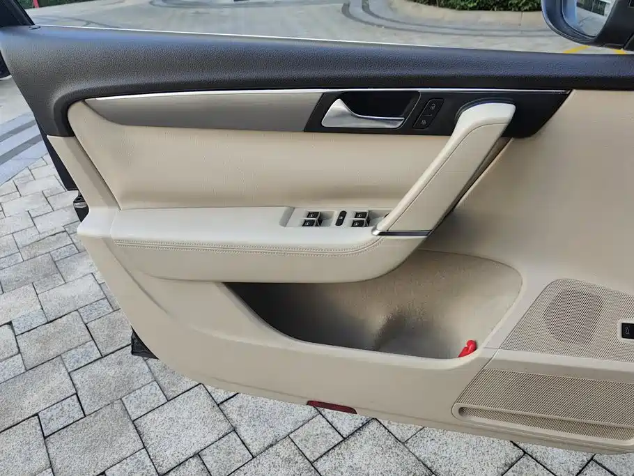 Volkswagen Magotan 2012 2012 Facelift 1.8TSI Luxury