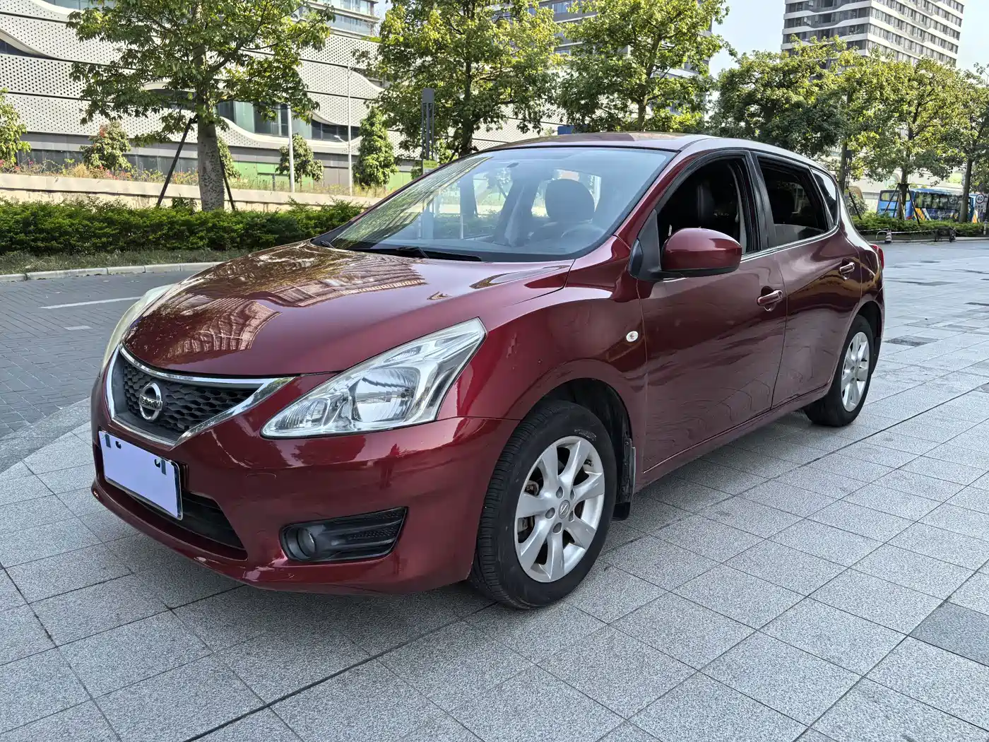 Nissan Tiida 2011 — пригон из Китая